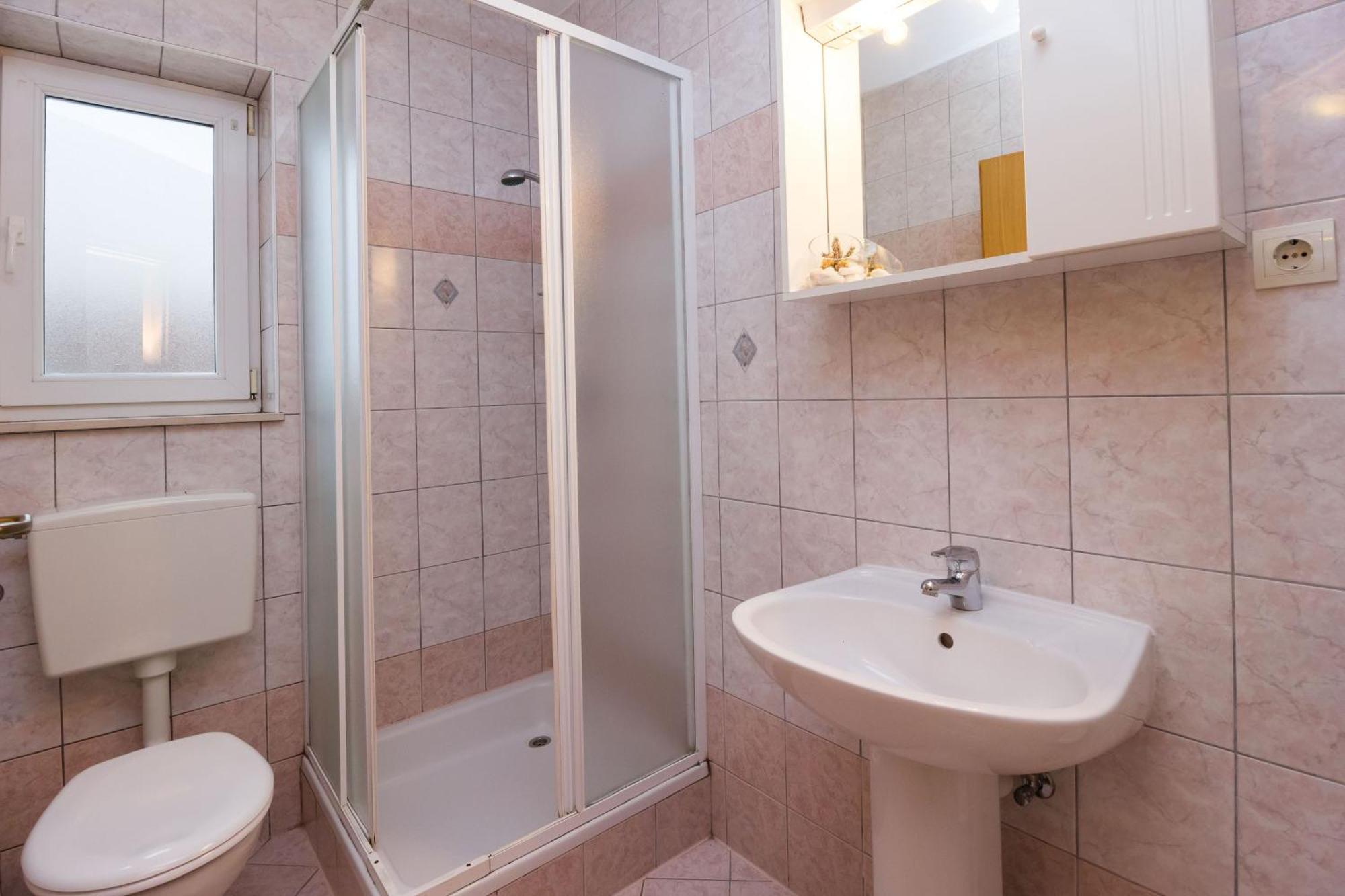 Apartments Marlen マリ・ロシニュ エクステリア 写真