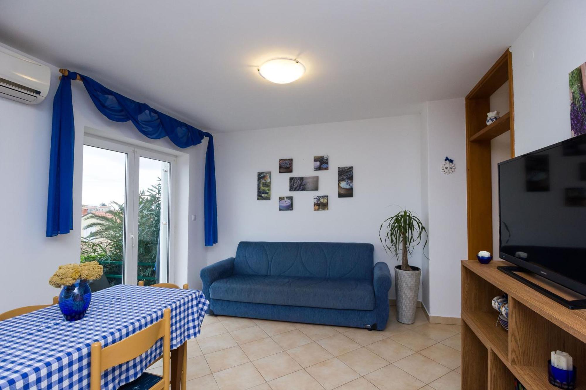 Apartments Marlen マリ・ロシニュ エクステリア 写真